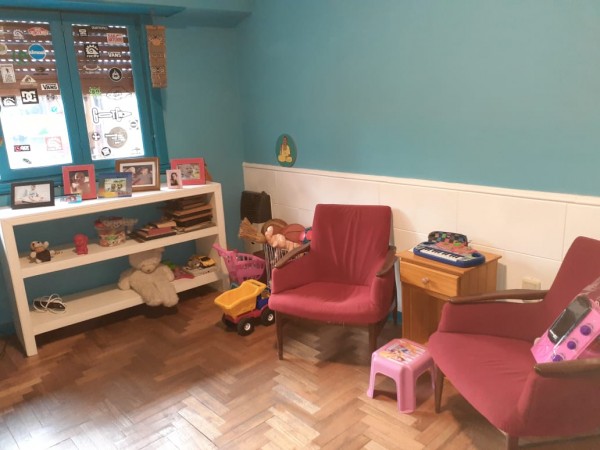 CASA 5 AMBIENTES CON PARQUE Y QUINCHO - BARRIO JARDIN PERALTA RAMOS-APTA CREDITO