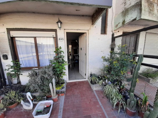 PH EN DUPLEX 3 AMBIENTES CON PATIO BARRIO VILLA PRIMERA