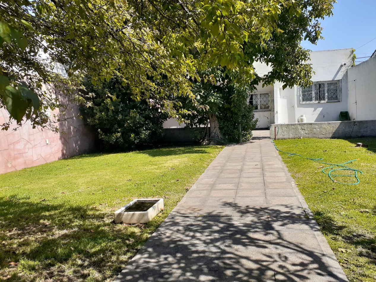 CASA 3 AMBIENTES CON PARQUE , TERMAS HUINCO