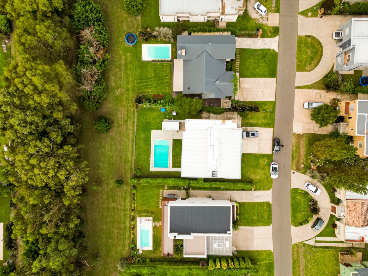 Venta Casa 4 ambientes Rumenco con piscina climatizada