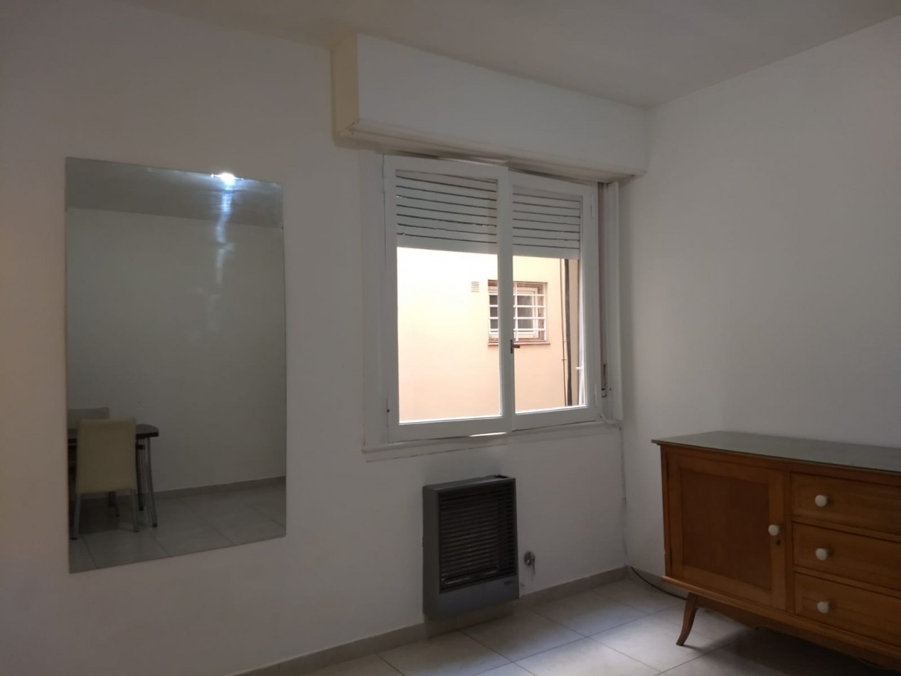 Venta Departamento 2 ambientes, Plaza Colon