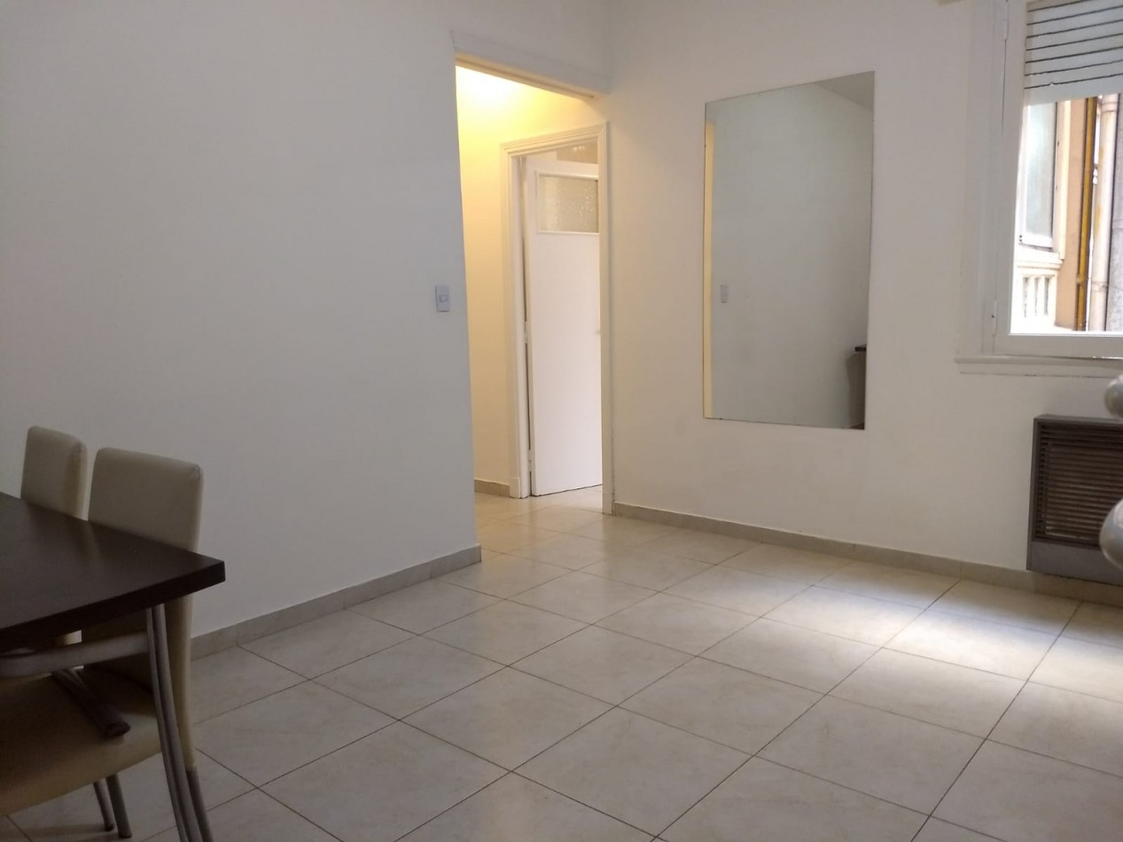 Venta Departamento 2 ambientes, Plaza Colon