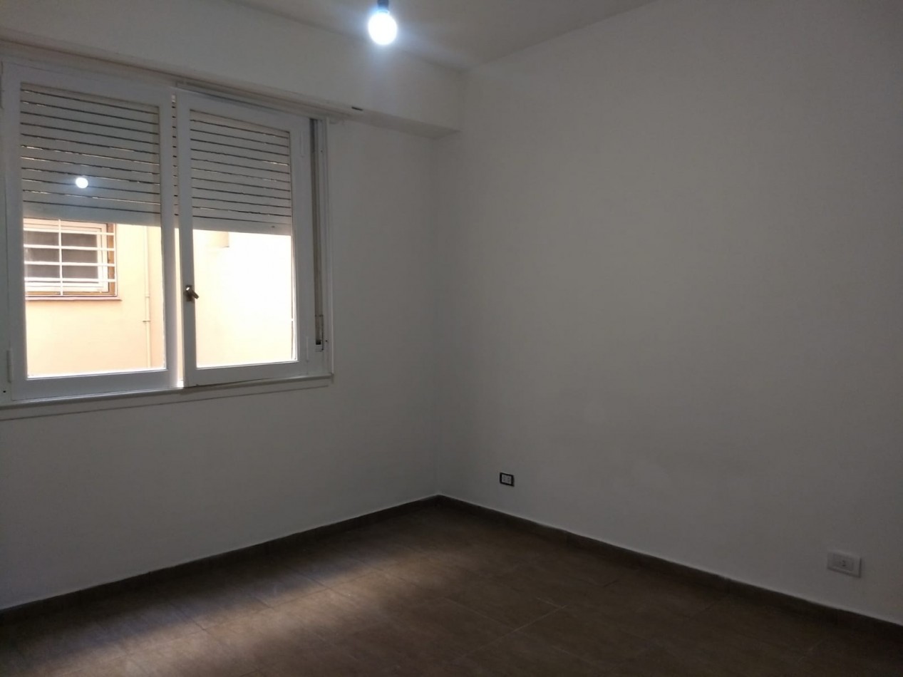 Venta Departamento 2 ambientes, Plaza Colon