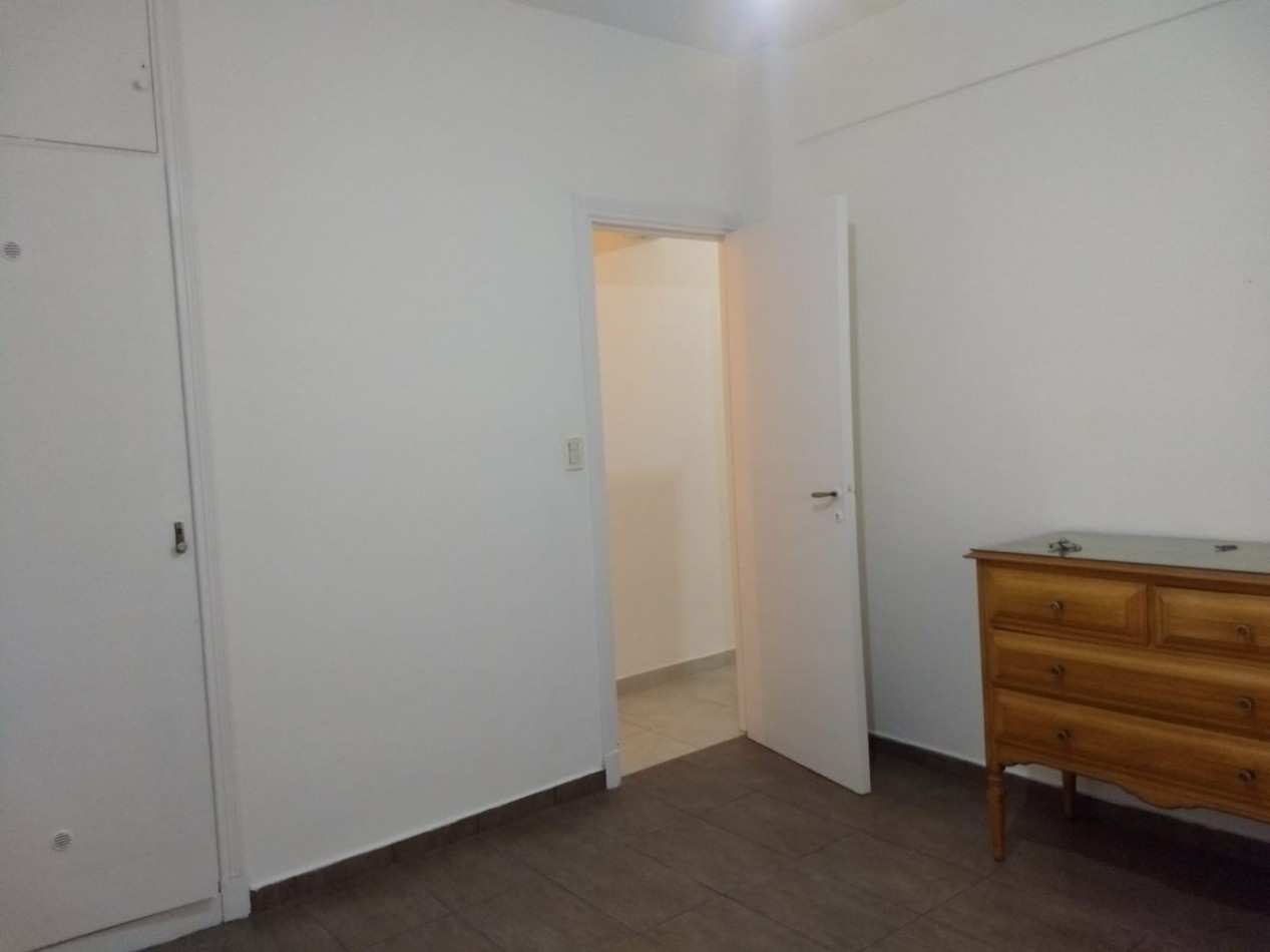 Venta Departamento 2 ambientes, Plaza Colon