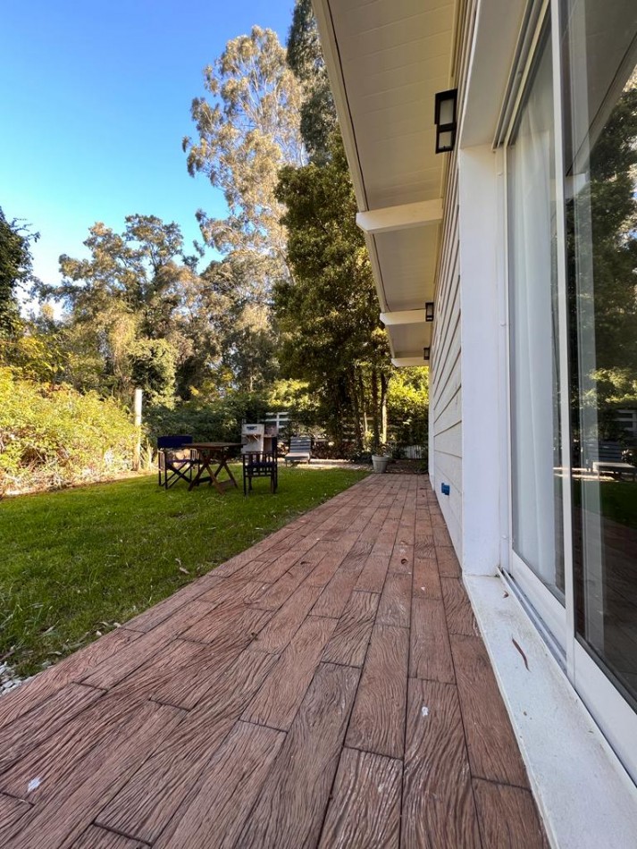 2 CASAS ESTILO CABAÑAS EN EL BOSQUE PERALTA RAMOS