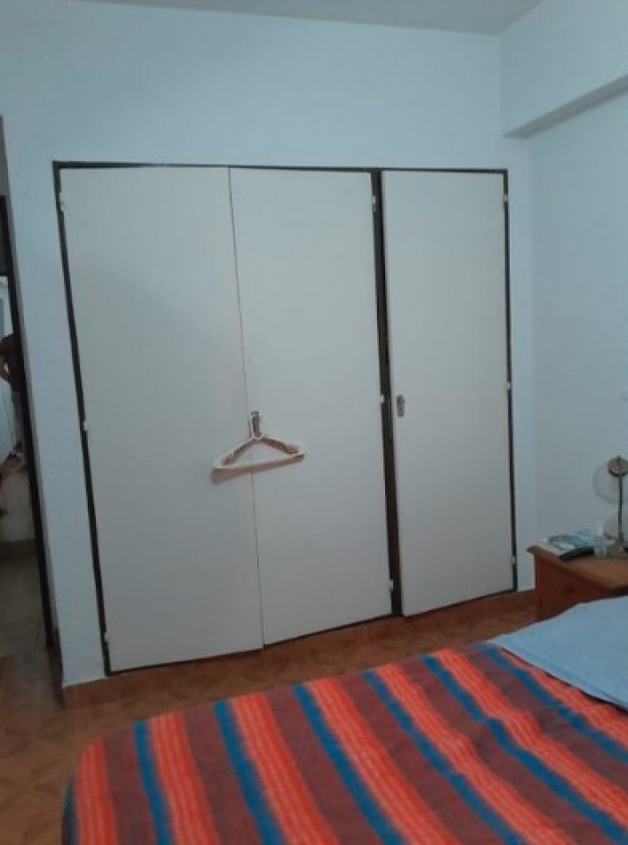 DEPARTAMENTO 2 AMBIENTES AL FRENTE ZONA ALDREY CON BAULERA