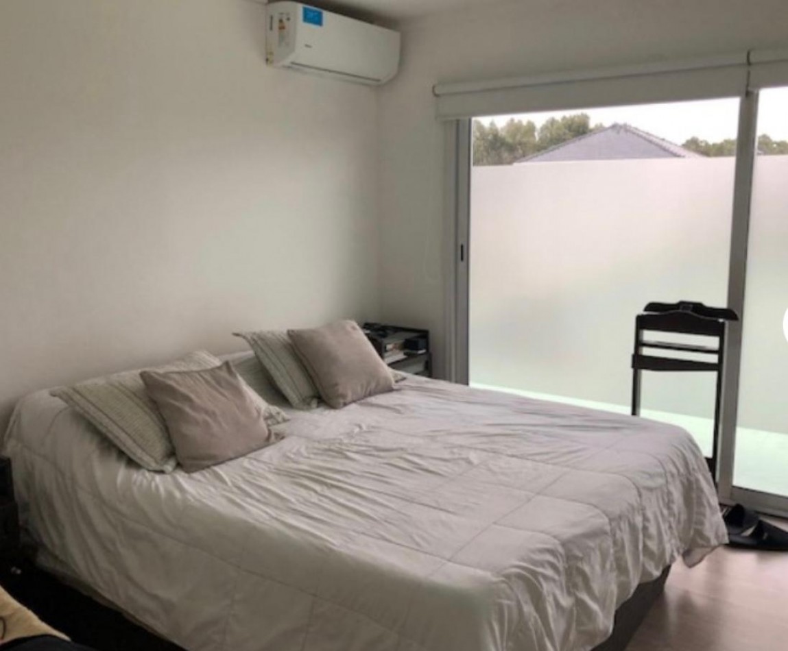 CASA EN BARRIO PRIVADO ARENAS DEL SUR- 4 AMB. Y PISCINA - CERCA DE LA ENTRADA Y DEL CLUB HOUSE.