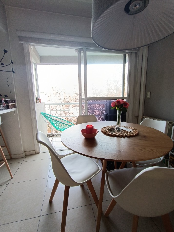 VENTA DEPARTAMENTO 3 AMBIENTES CON BALCON A LA CALLE LA PERLA