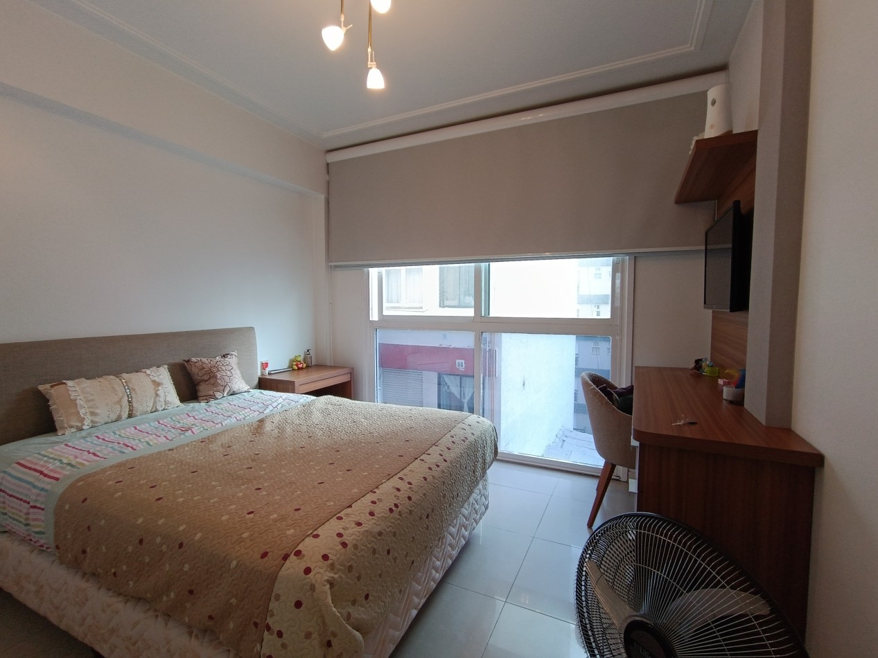 VENTA DEPARTAMENTO 3 AMBIENTES CON BALCON A LA CALLE LA PERLA