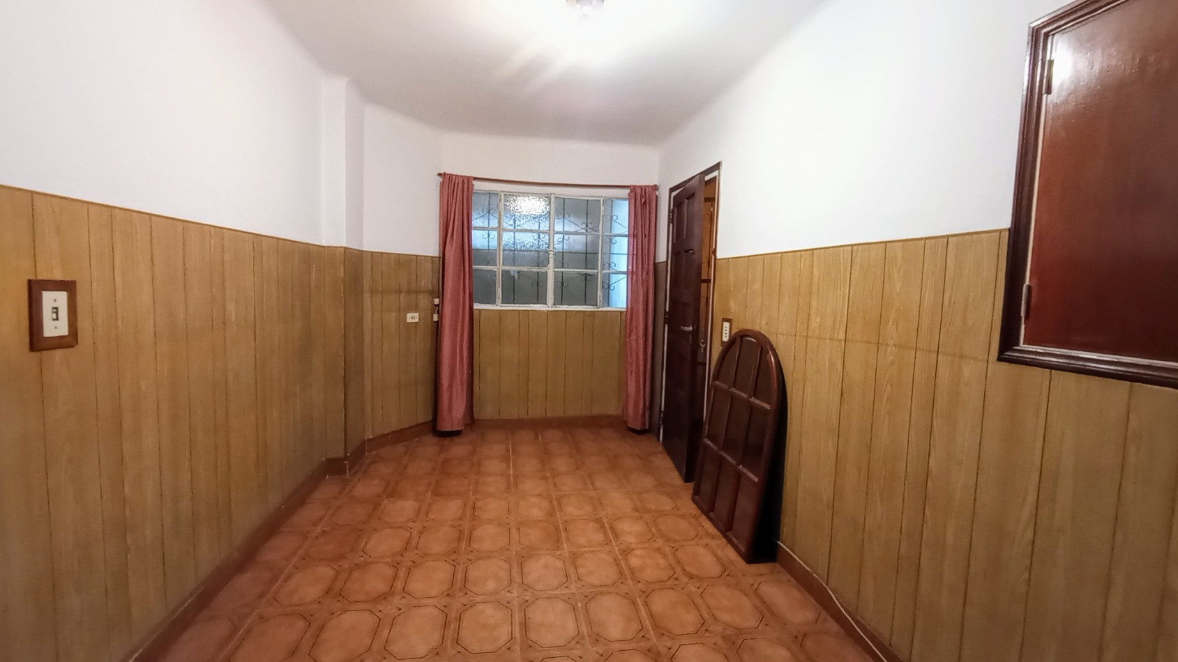 Venta departamento 4 ambientes c/ cochera y balcon 