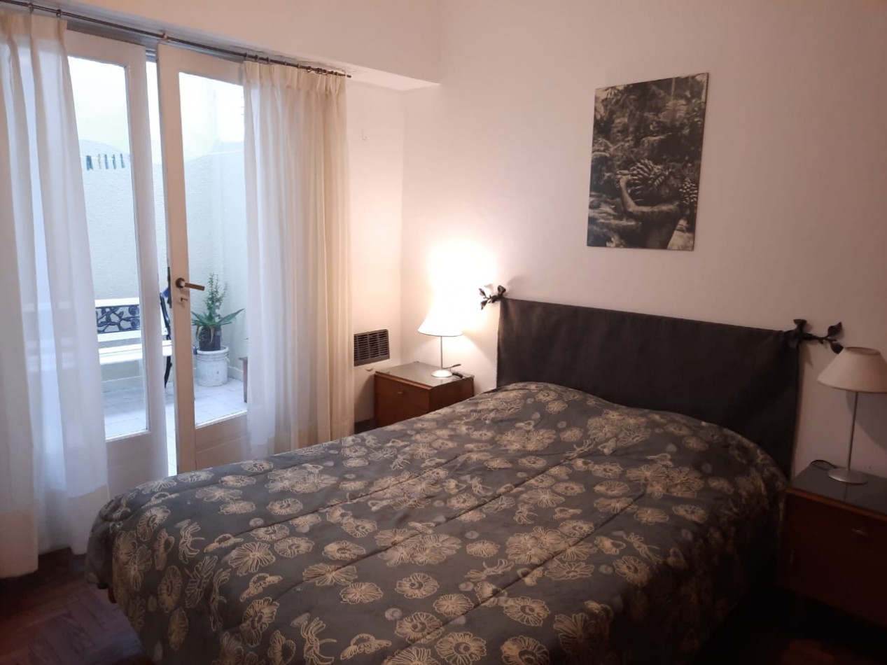 DEPARTAMENTO 2 AMBIENTES CON BALCON Y PATIO  PLAYA CHICA