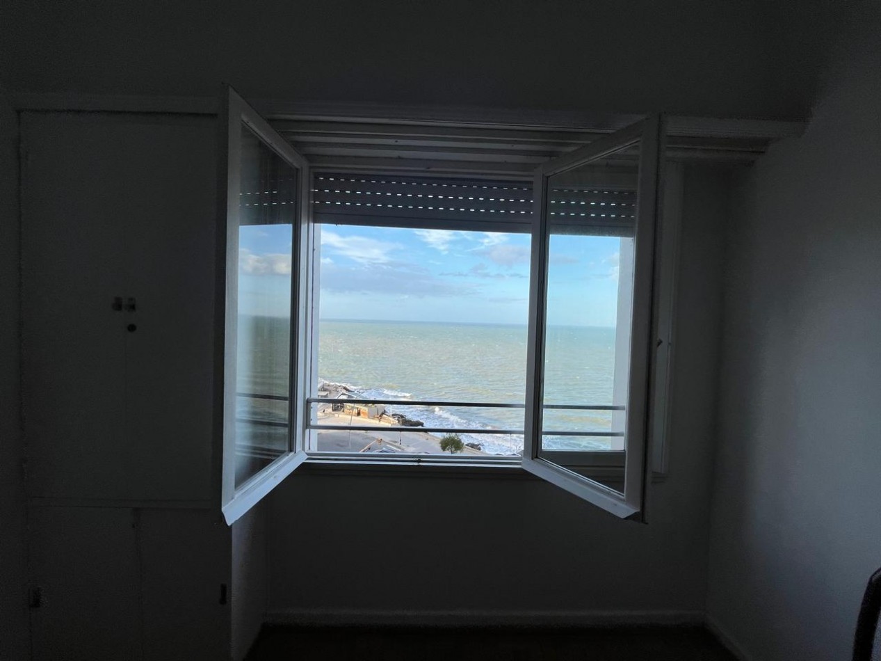 Departamento 2 amb con cochera -Plena vista al mar