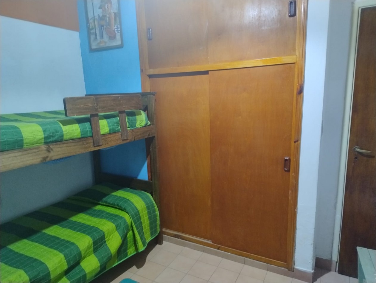 Casa 5 ambientes ,4 baños ,quincho en el barrio Faro Norte