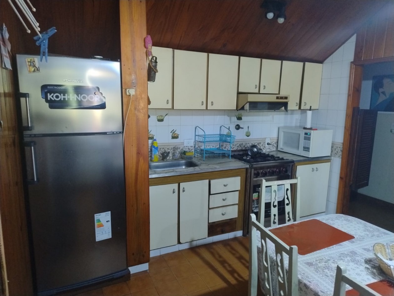 Casa 5 ambientes ,4 baños ,quincho en el barrio Faro Norte