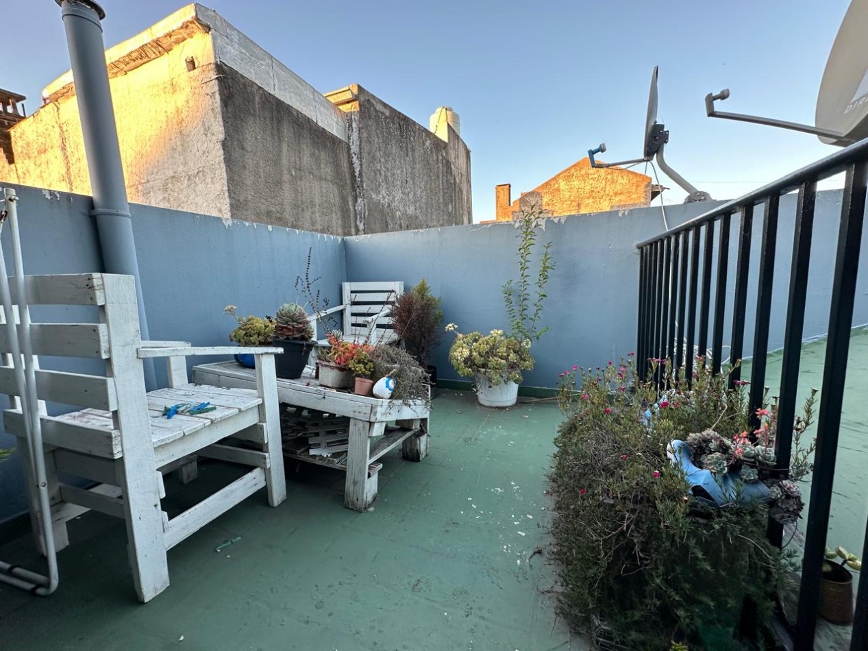 PH 3 AMBIENTES TIPO DUPLEX A LA CALLE BARRIO SAN JUAN CON TERRAZA