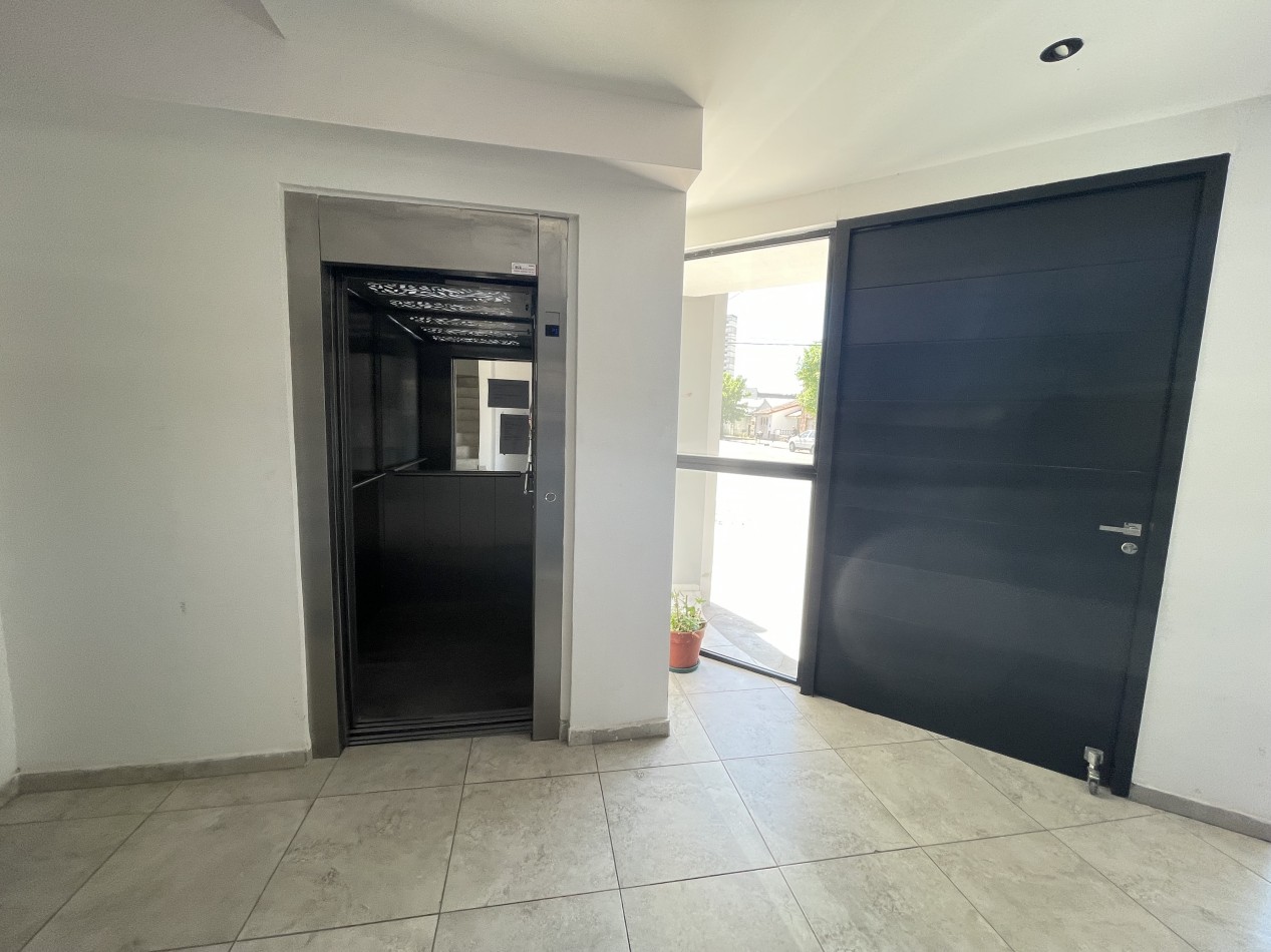 DEPARTAMENTO 2 AMBIENTES CON COCHERA A ESTRENAR (DUPLEX)