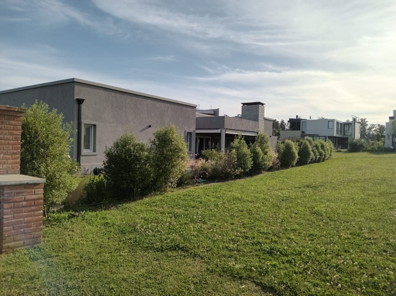 CASA ESTRENAR CASONAS DEL HARAS AMOBLADA