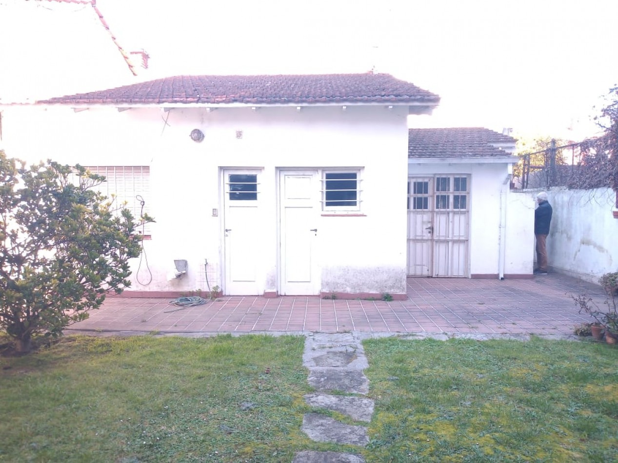 Venta casa zona Guemes.