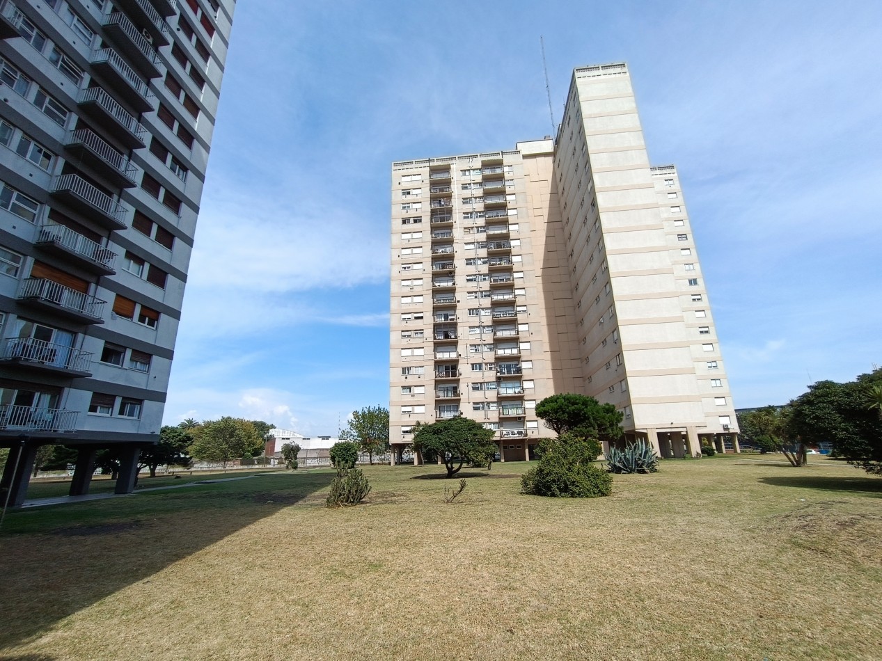 VENTA DEPARTAMENTO 3 AMBIENTES RECICLADO CON BALCON