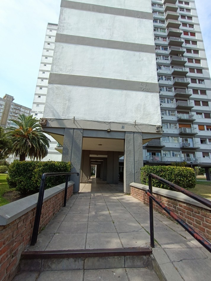 VENTA DEPARTAMENTO 3 AMBIENTES RECICLADO CON BALCON