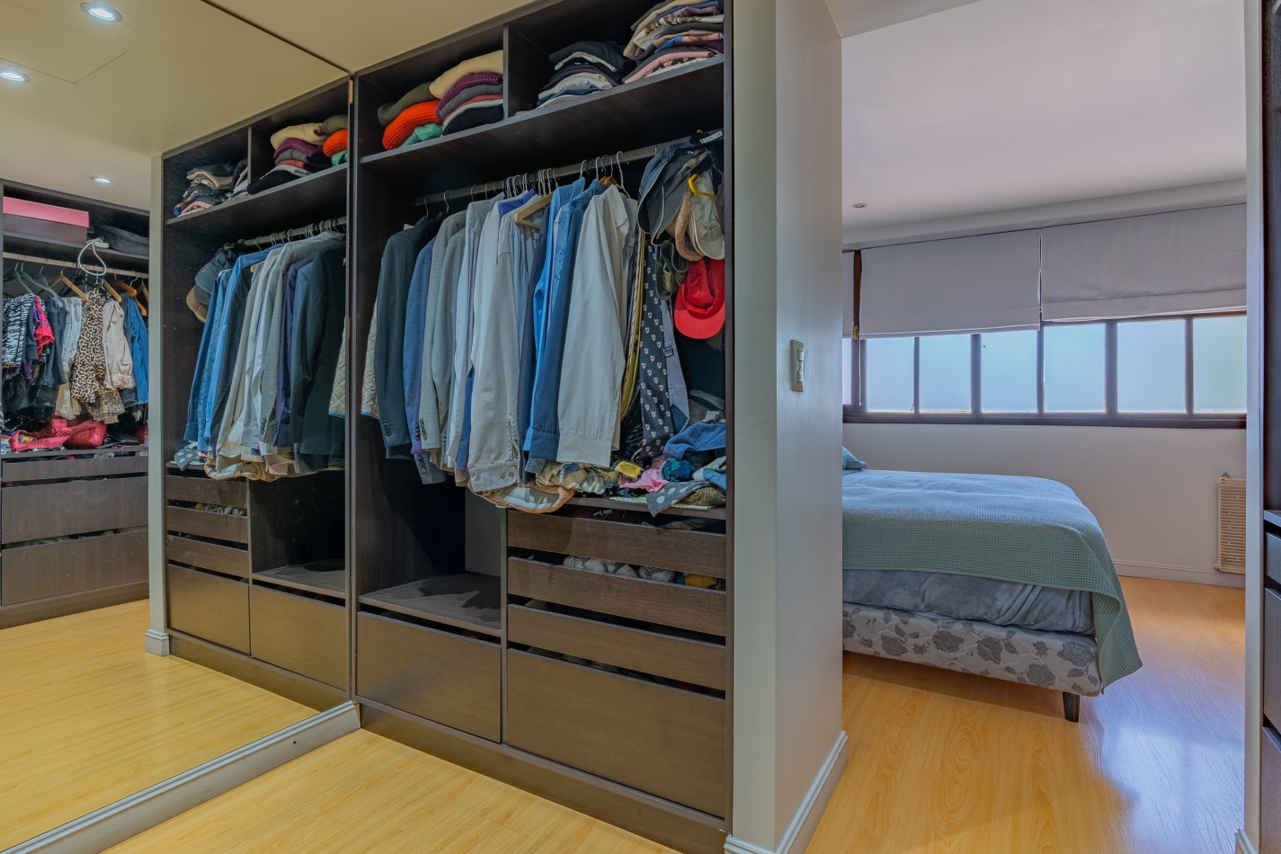 CASA 6 AMBIENTES EN EL BARRIO PARQUE LURO GRAN PARQUE CON PILETA CLIMATIZADA