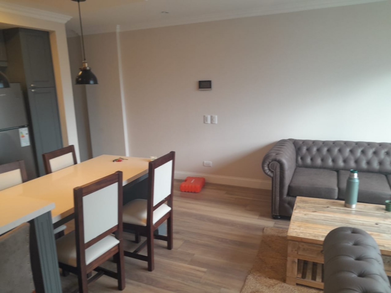 ALQUILER DEPARTAMENTO 2 AMBIENTES CON COCHERA BARRIO CHAUVIN QUINCHO