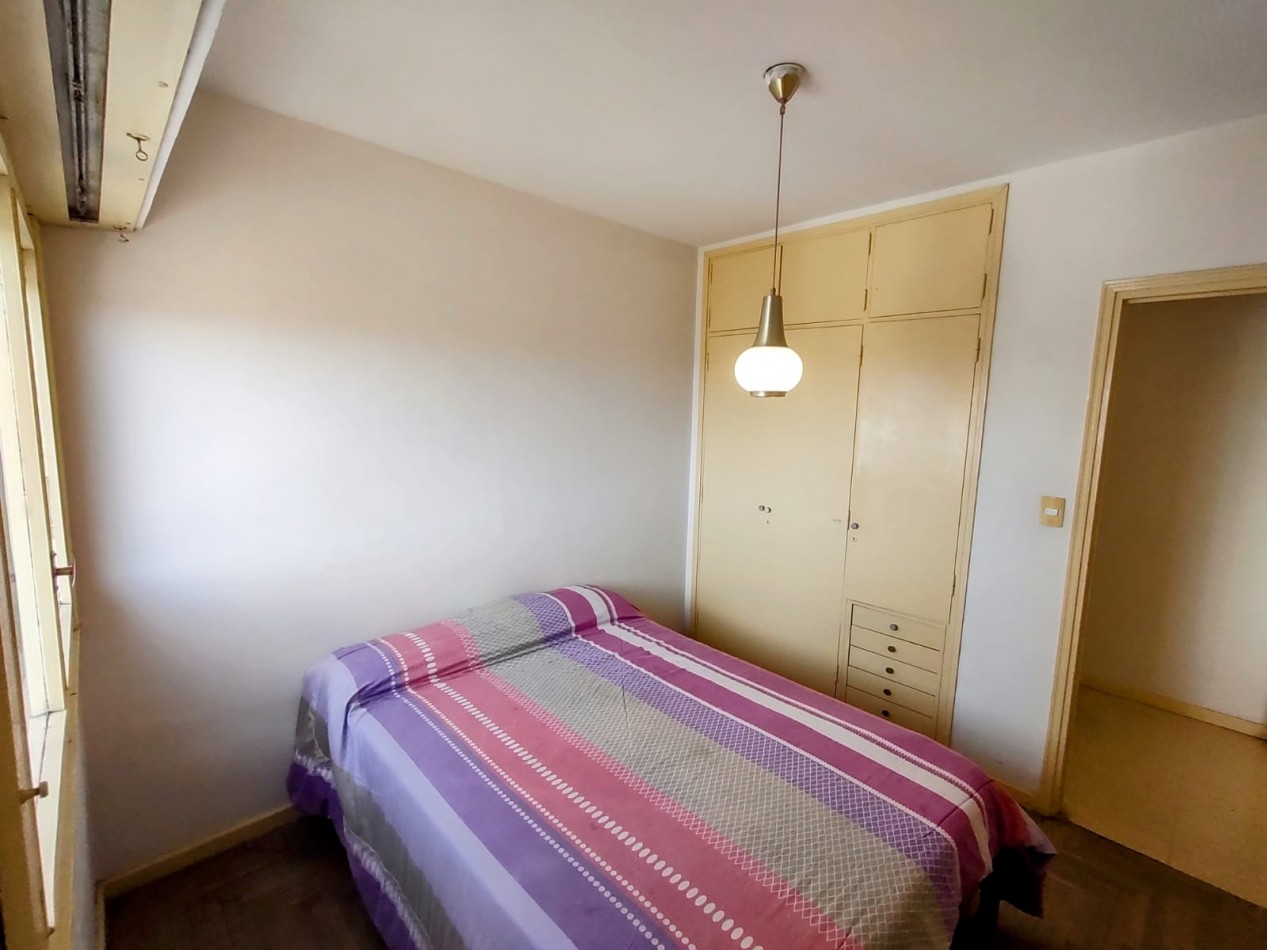 Venta Departamento al frente tres ambientes con balcon