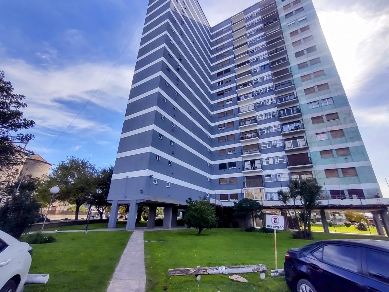 Venta Departamento al frente tres ambientes con balcon