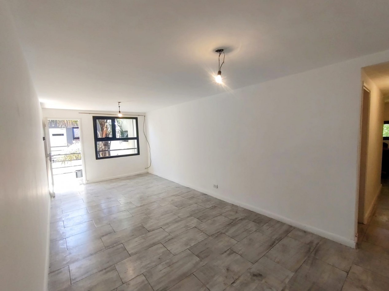 Venta Departamento ph monoambiente con cochera sin expensas