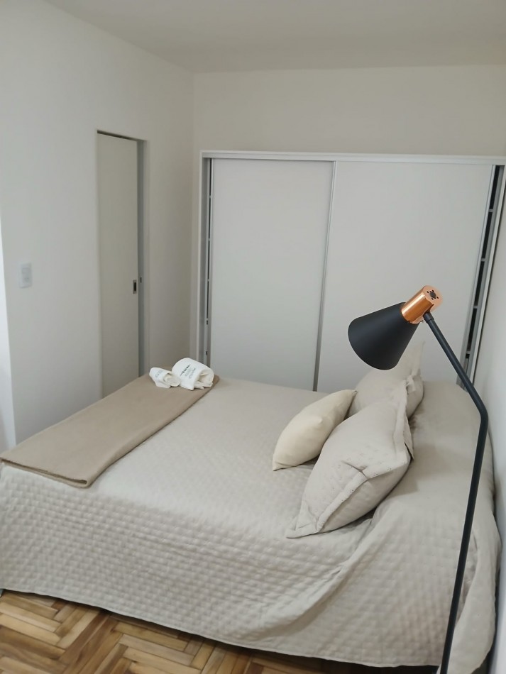 DEPARTAMENTO CON BALCON AL FRENTE- 32m2 - PLAZA COLON