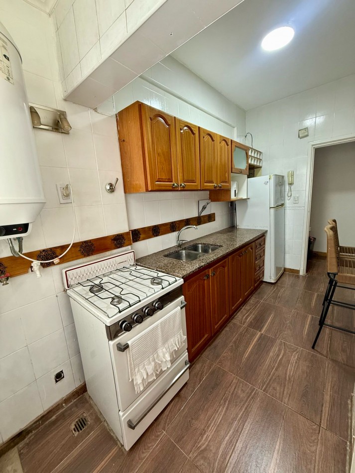 DEPARTAMENTO DOS AMBIENTES CON DEPENDENCIA Y BALCON APTO CREDITO.