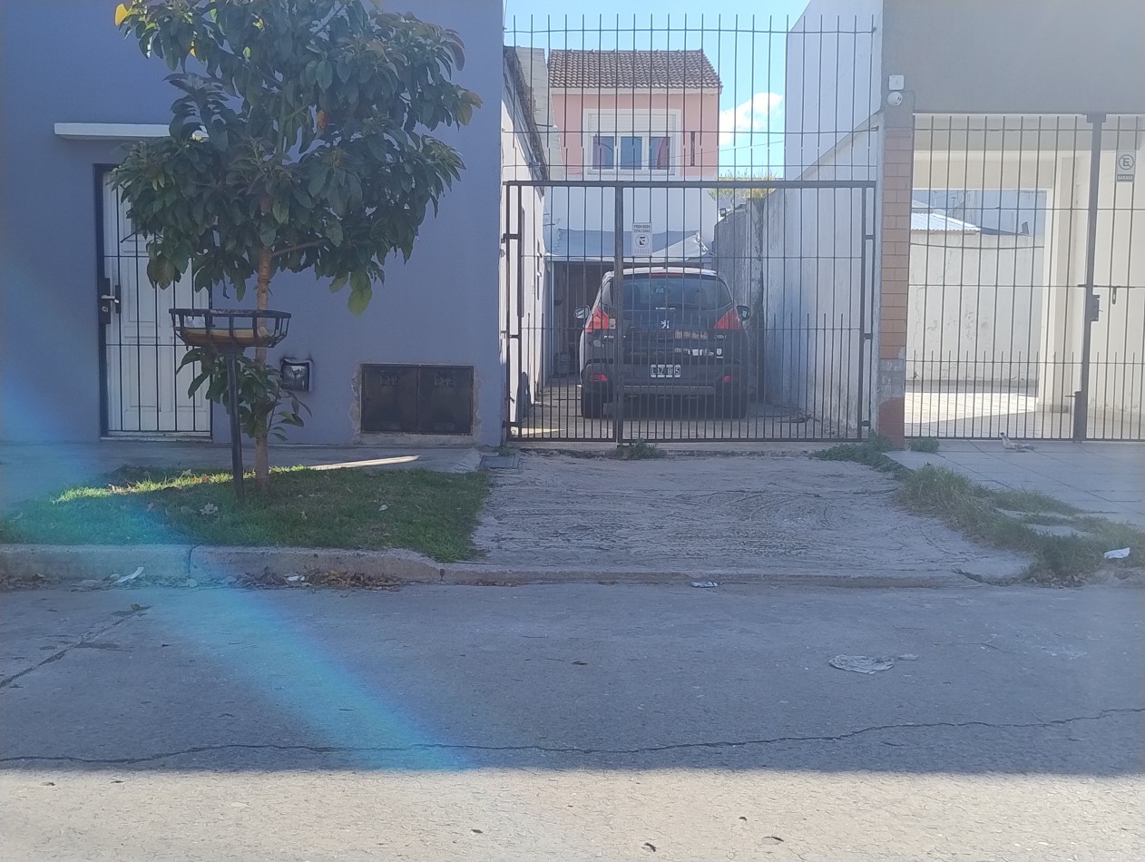 Ph 4 Amb con entrada independiente y cochera