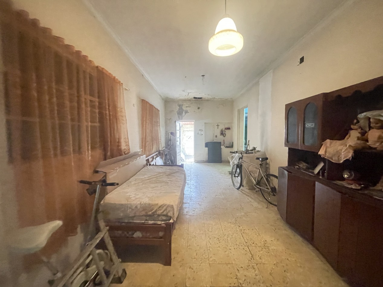CASA A RECICLAR CON LOCAL CIUDAD DE  BALCARCE