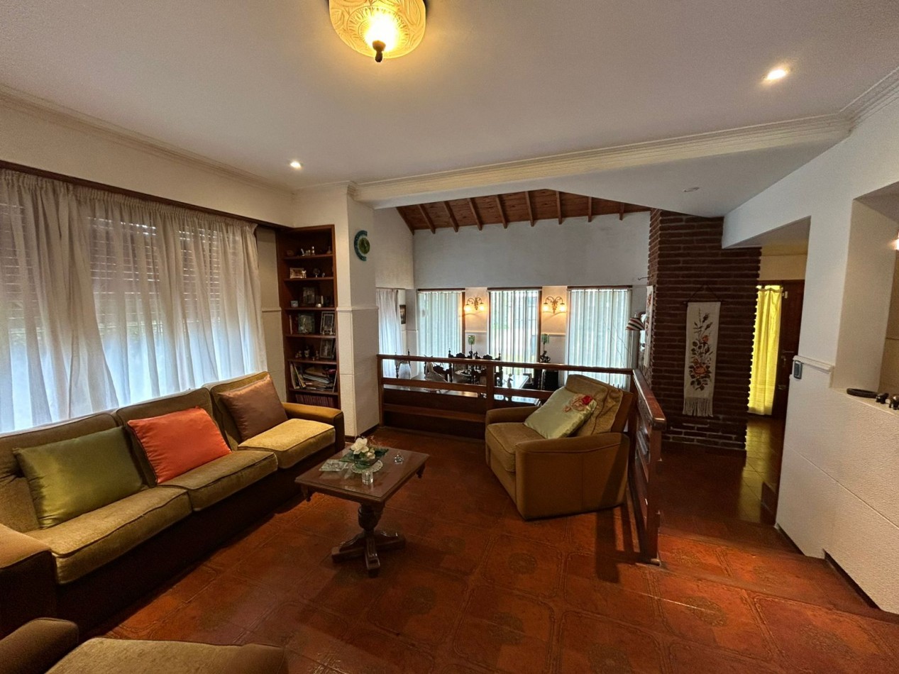 CASA 5 AMBIENTES CON QUINCHO APTO CREDITO.