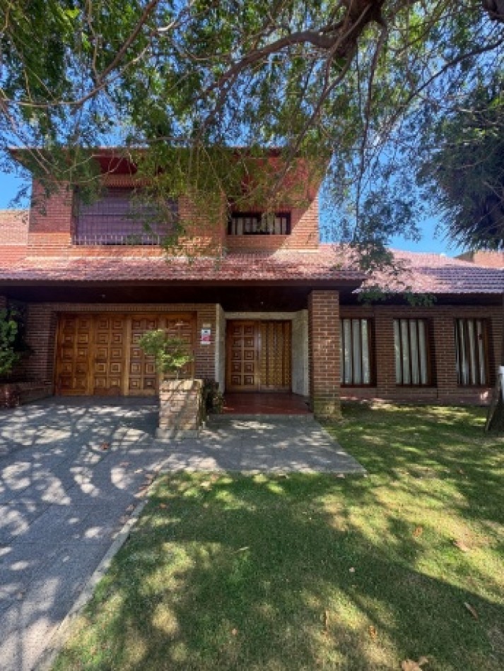 CASA 5 AMBIENTES CON QUINCHO APTO CREDITO.