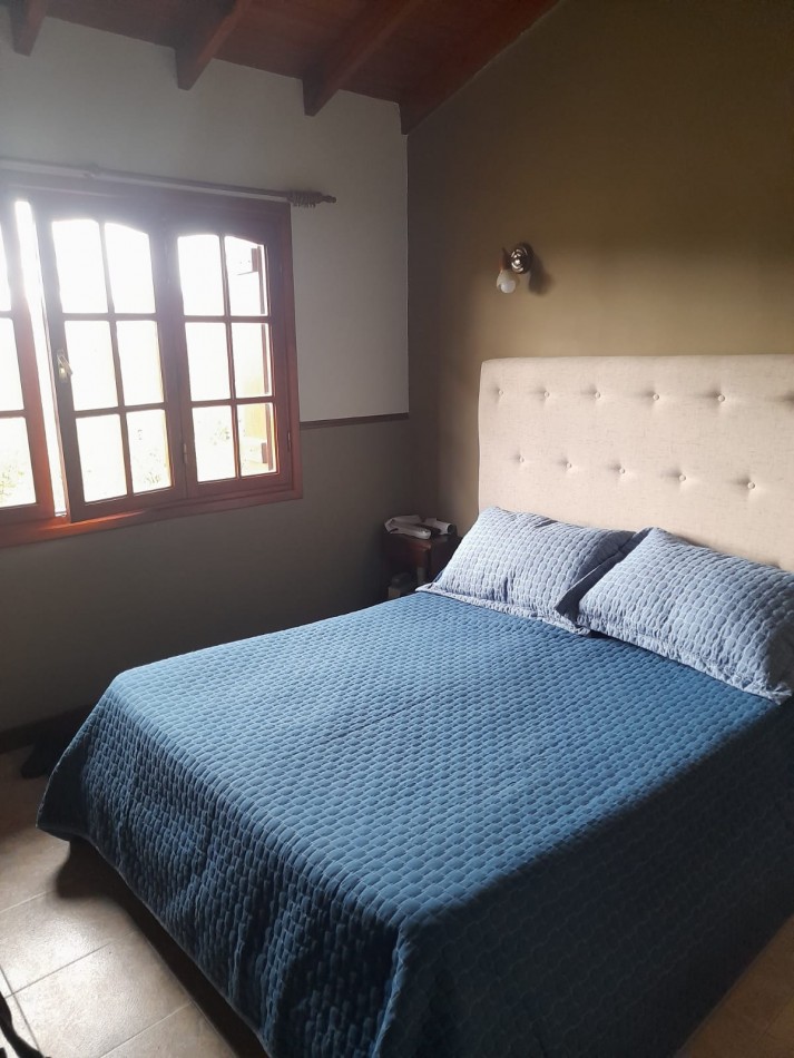 Casa 5 ambientes en sierras de los padres con piscina