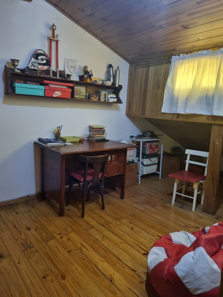 CASA 4 AMBIENTES CON PATIO - PARQUE LURO - APTA CREDITO