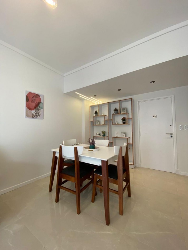 Venta Departamento 3 ambientes con balcon frances, reciclado y amoblado