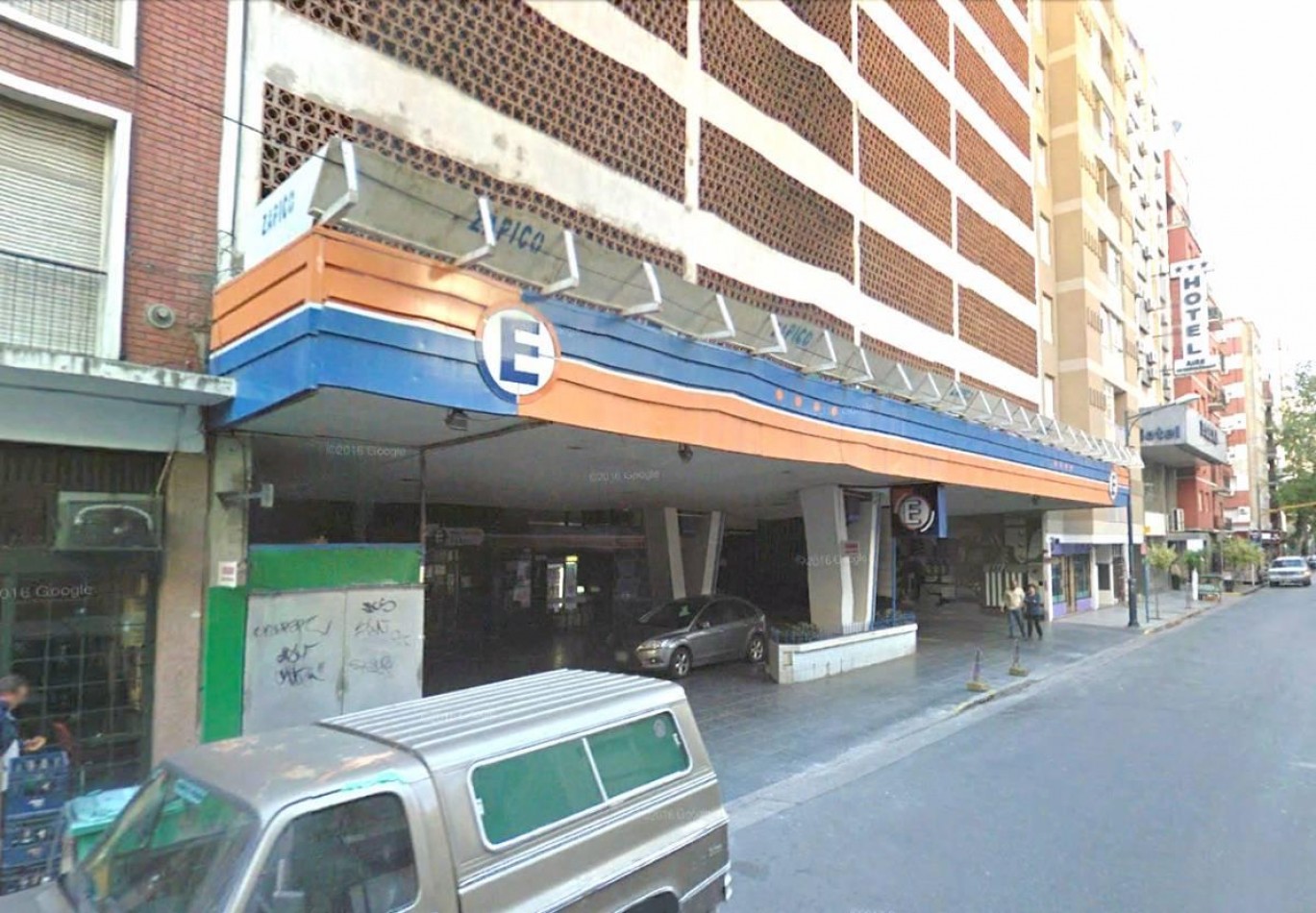 COCHERA