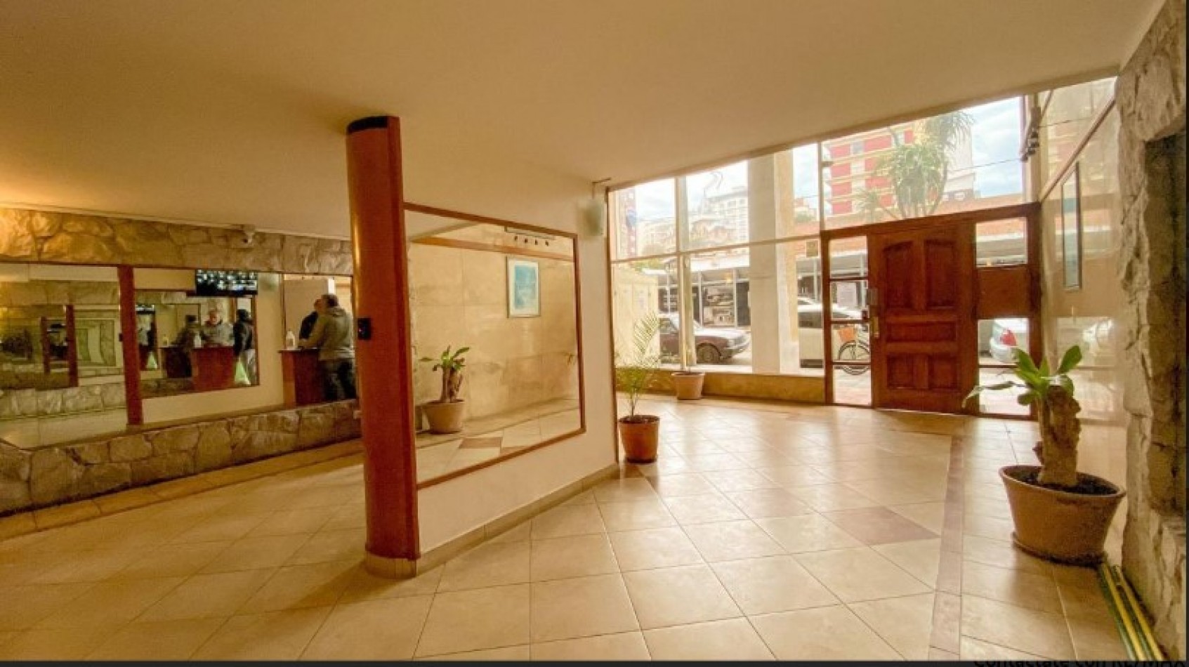 DEPARTAMENTO 2 AMBIENTES - GUEMES Y COLON