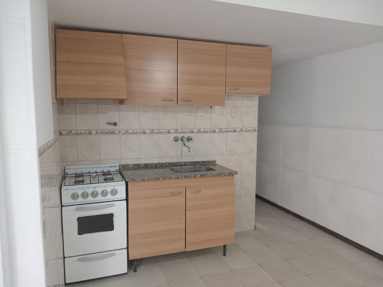 DEPARTAMENTO 2 AMBIENTES - GUEMES Y COLON