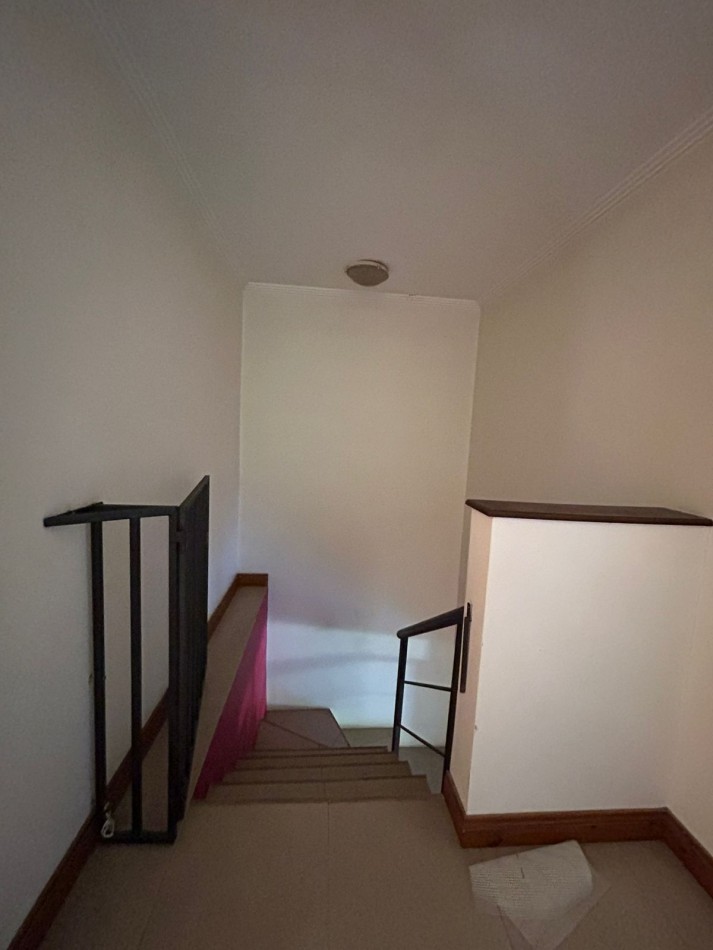 DUPLEX 3 AMBIENTES LOS PINARES.