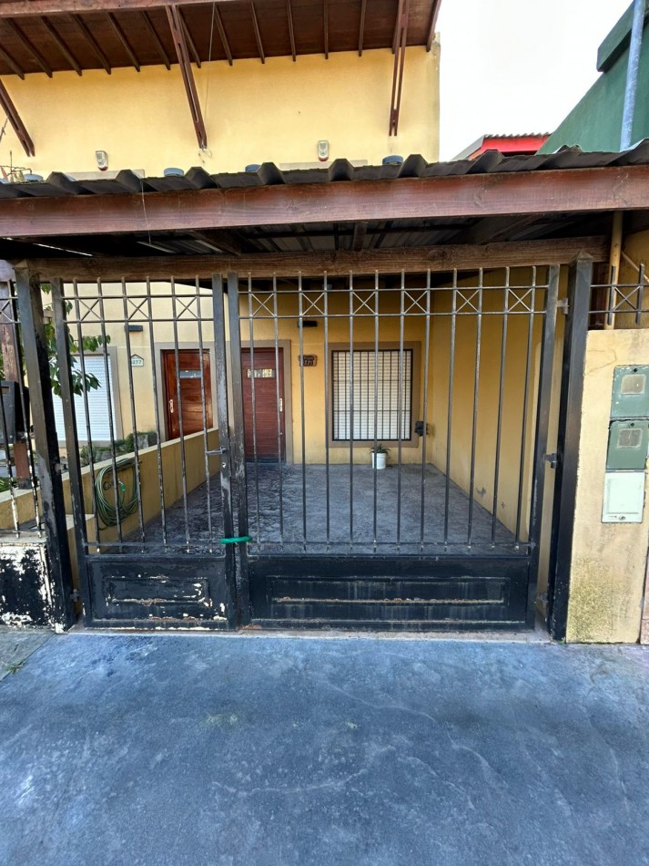 DUPLEX 3 AMBIENTES LOS PINARES.