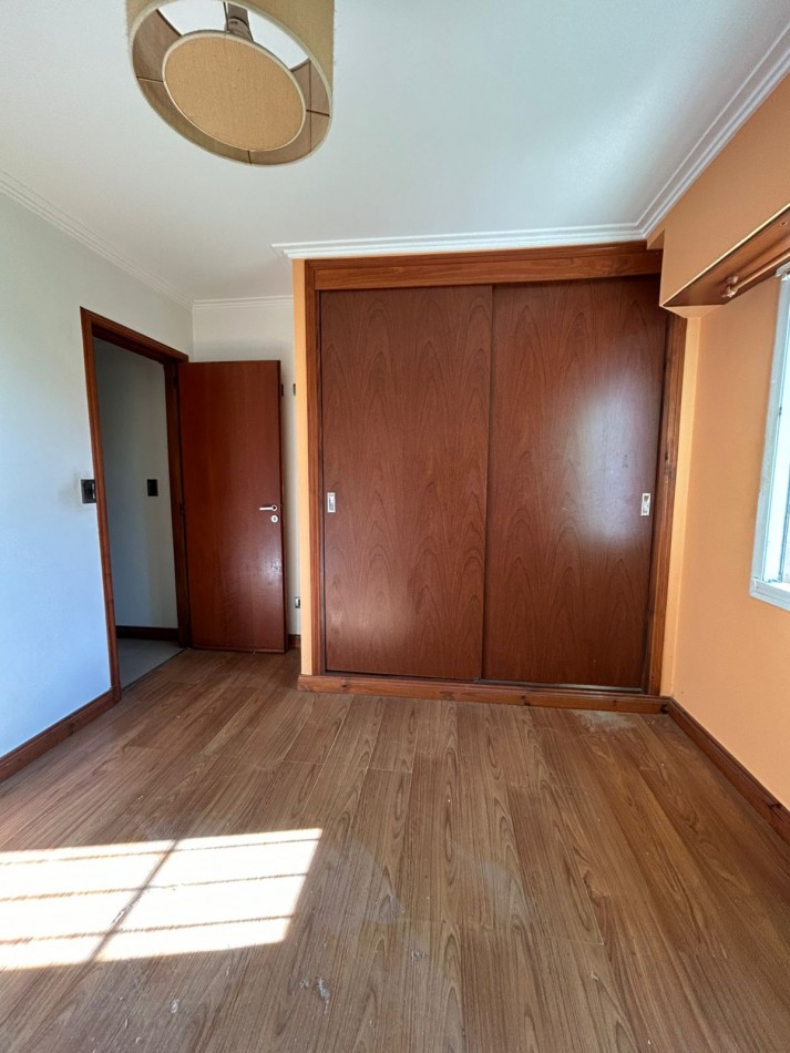 DUPLEX 3 AMBIENTES LOS PINARES.