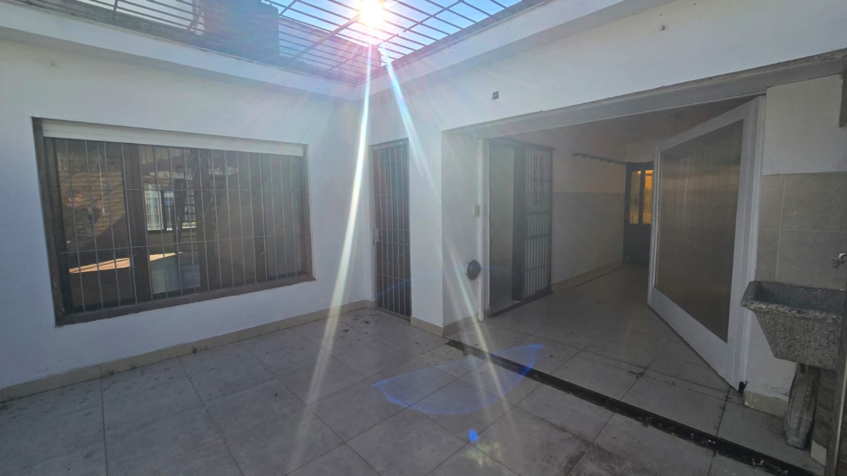 Venta casa 4 ambientes en los Pinares
