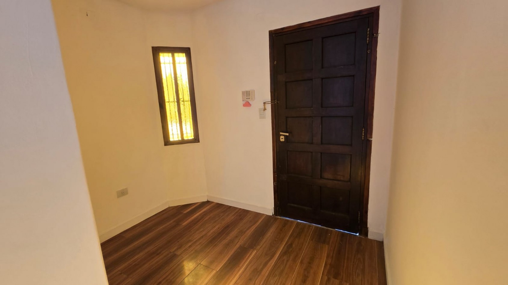 Venta casa 4 ambientes en los Pinares
