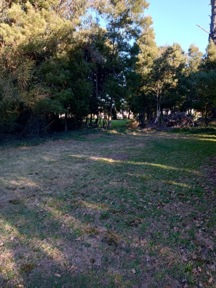 LOTE EN BARRIO LA ARMONIA 