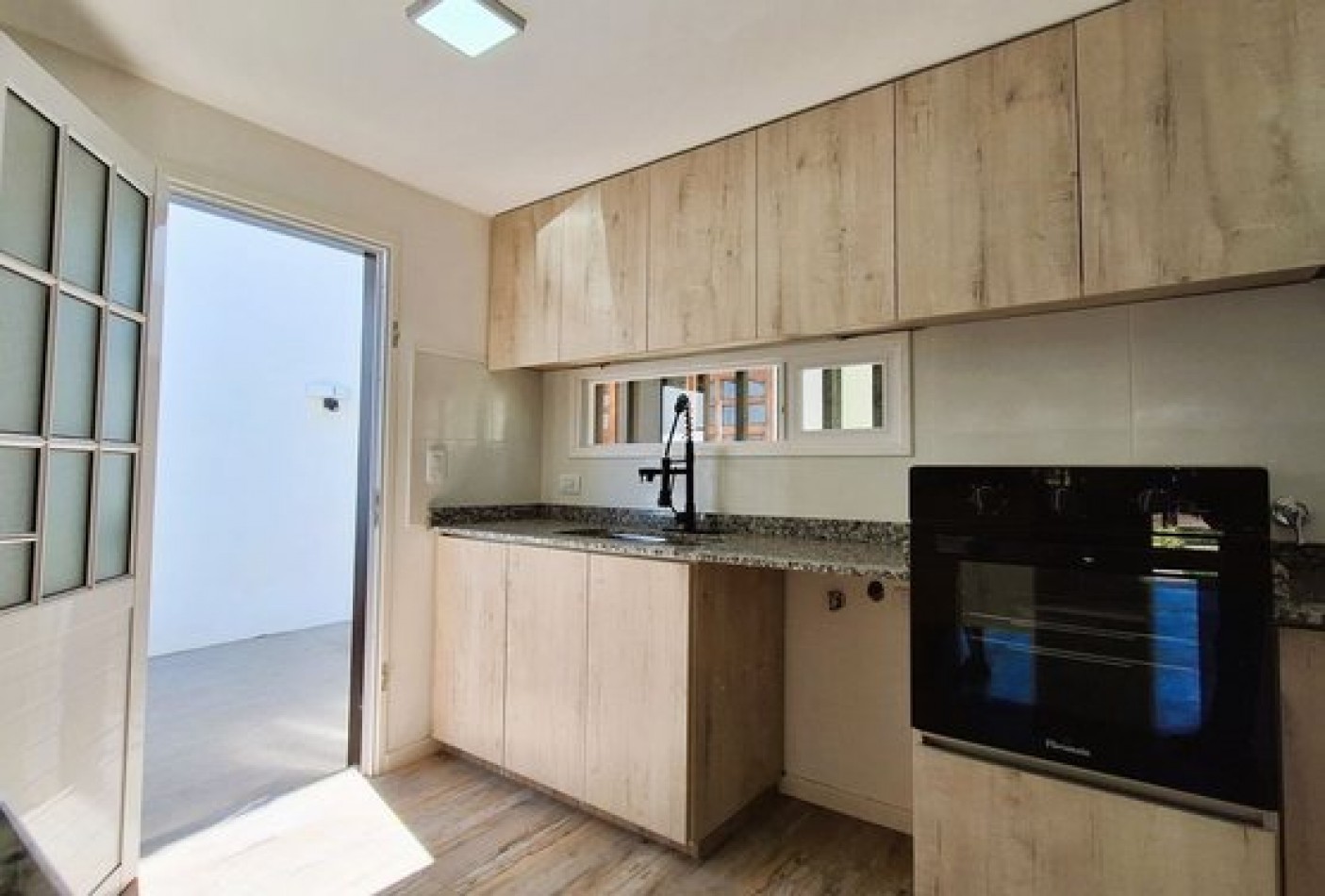 Venta Casa 4 amb estrenar quincho y parque Zona  Colinas
