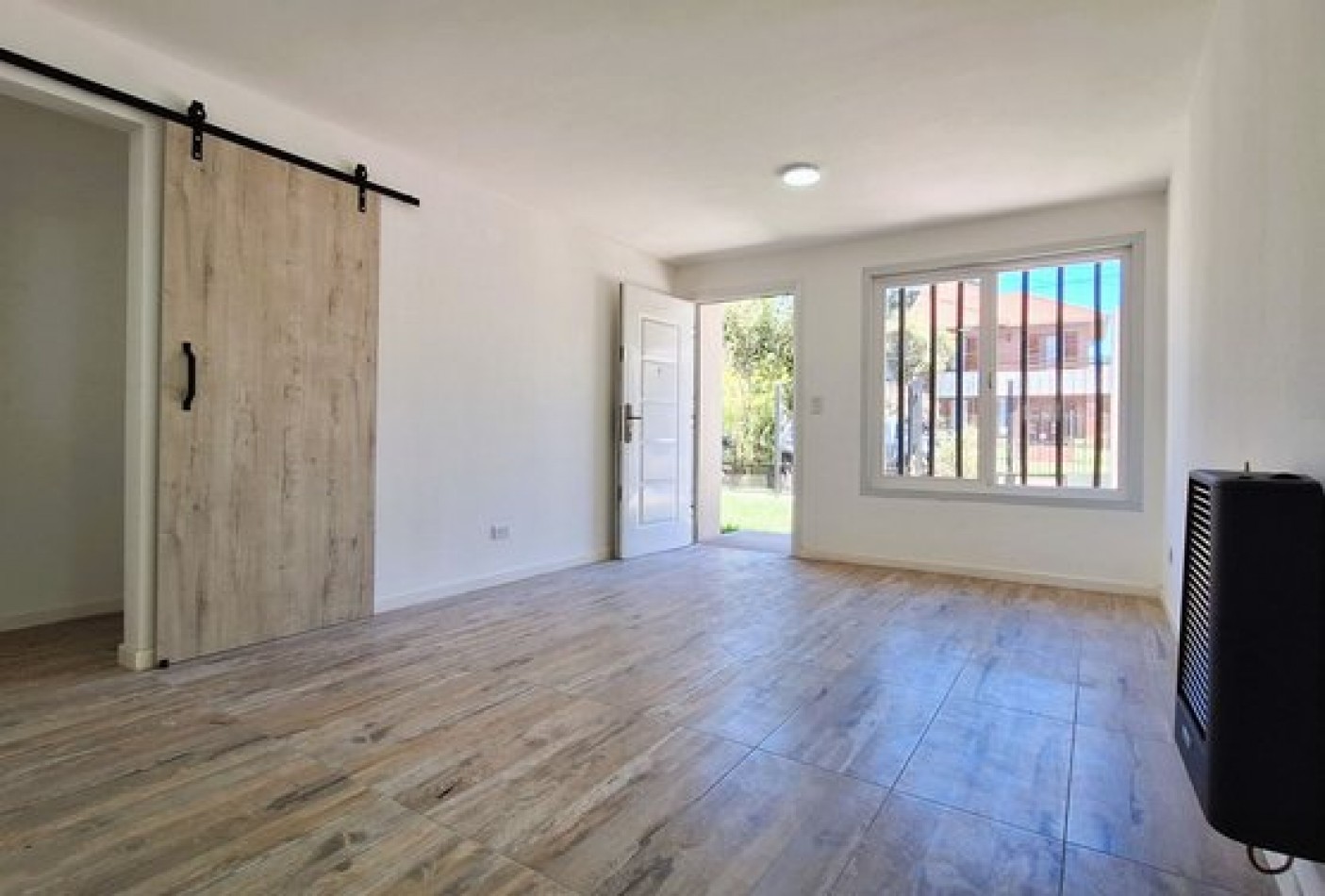Venta Casa 4 amb estrenar quincho y parque Zona  Colinas