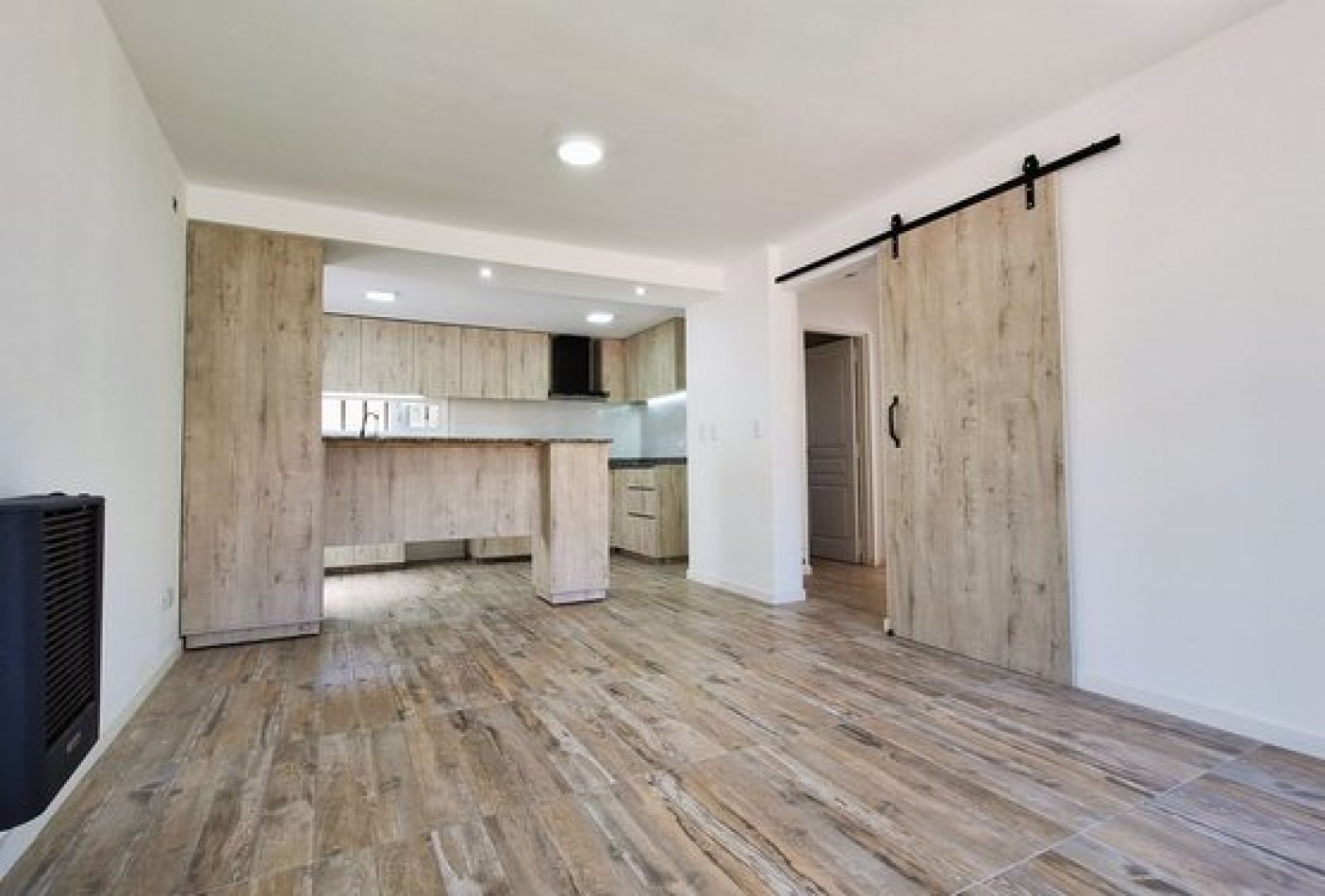 Venta Casa 4 amb estrenar quincho y parque Zona  Colinas